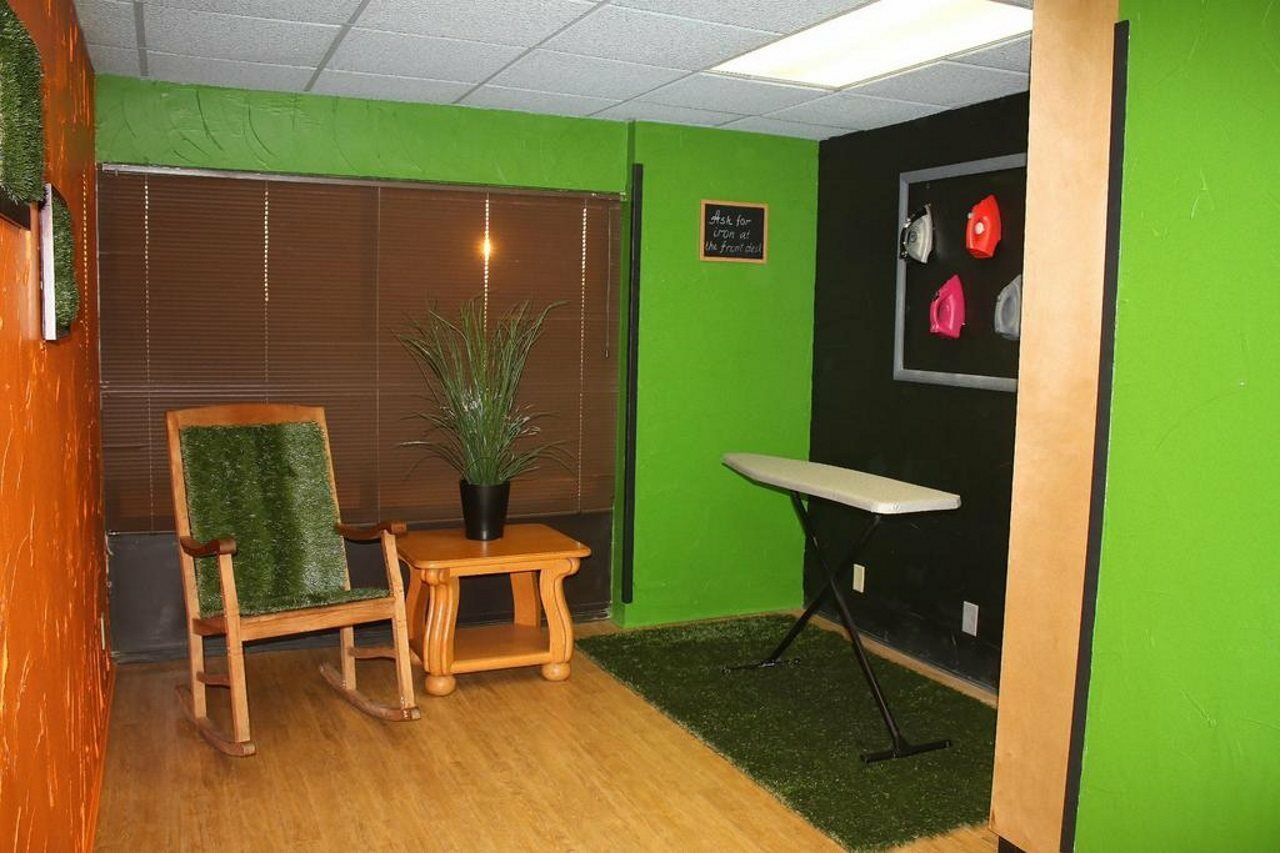 Eurotel Inn Maitland Екстериор снимка