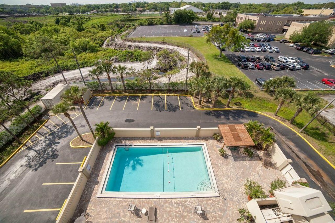 Eurotel Inn Maitland Екстериор снимка